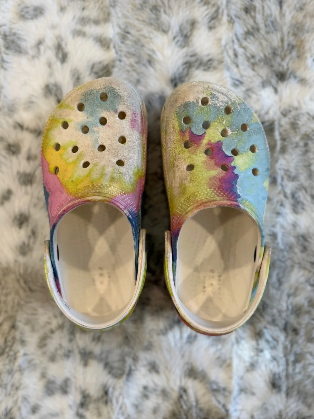 Crocs Kids Classic Multicolor Tie Dye Graphic Clog Shoes, Size C12